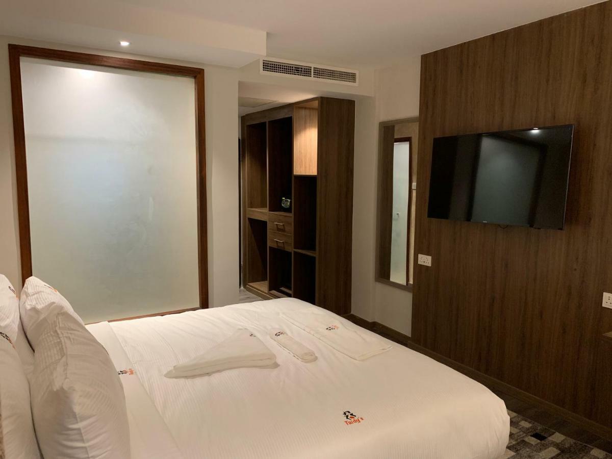 Taidy'S Suites - Накуру Экстерьер фото